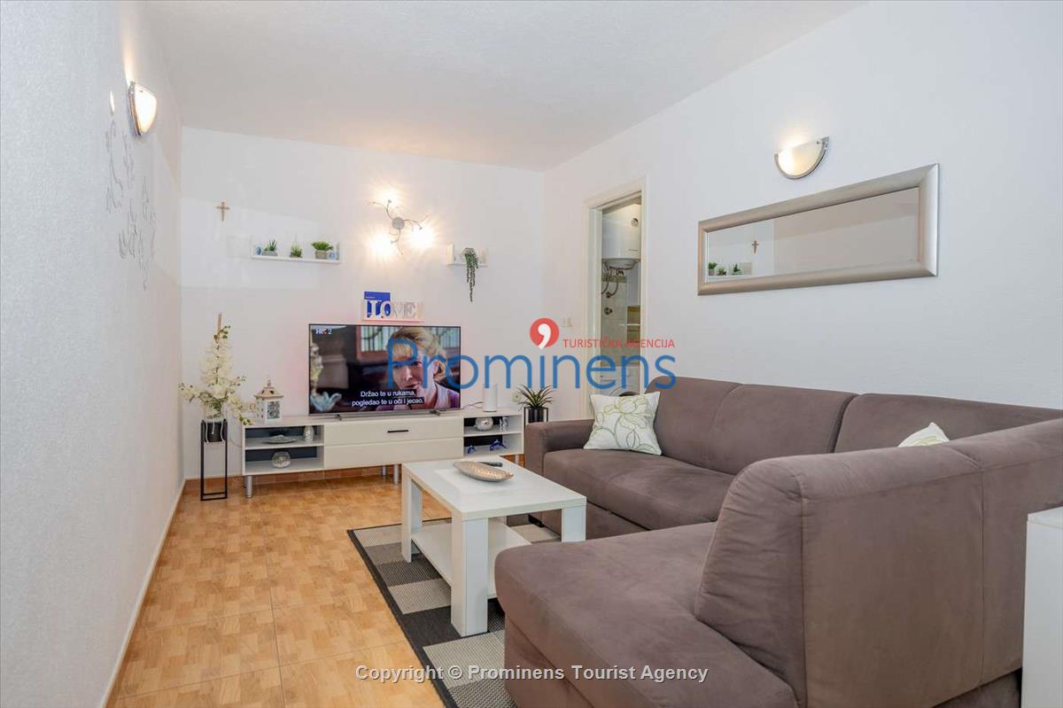 Apartment Karmela Makarska