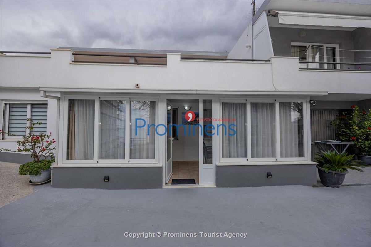 Apartment Karmela Makarska