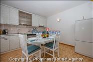 Apartment Karmela Makarska