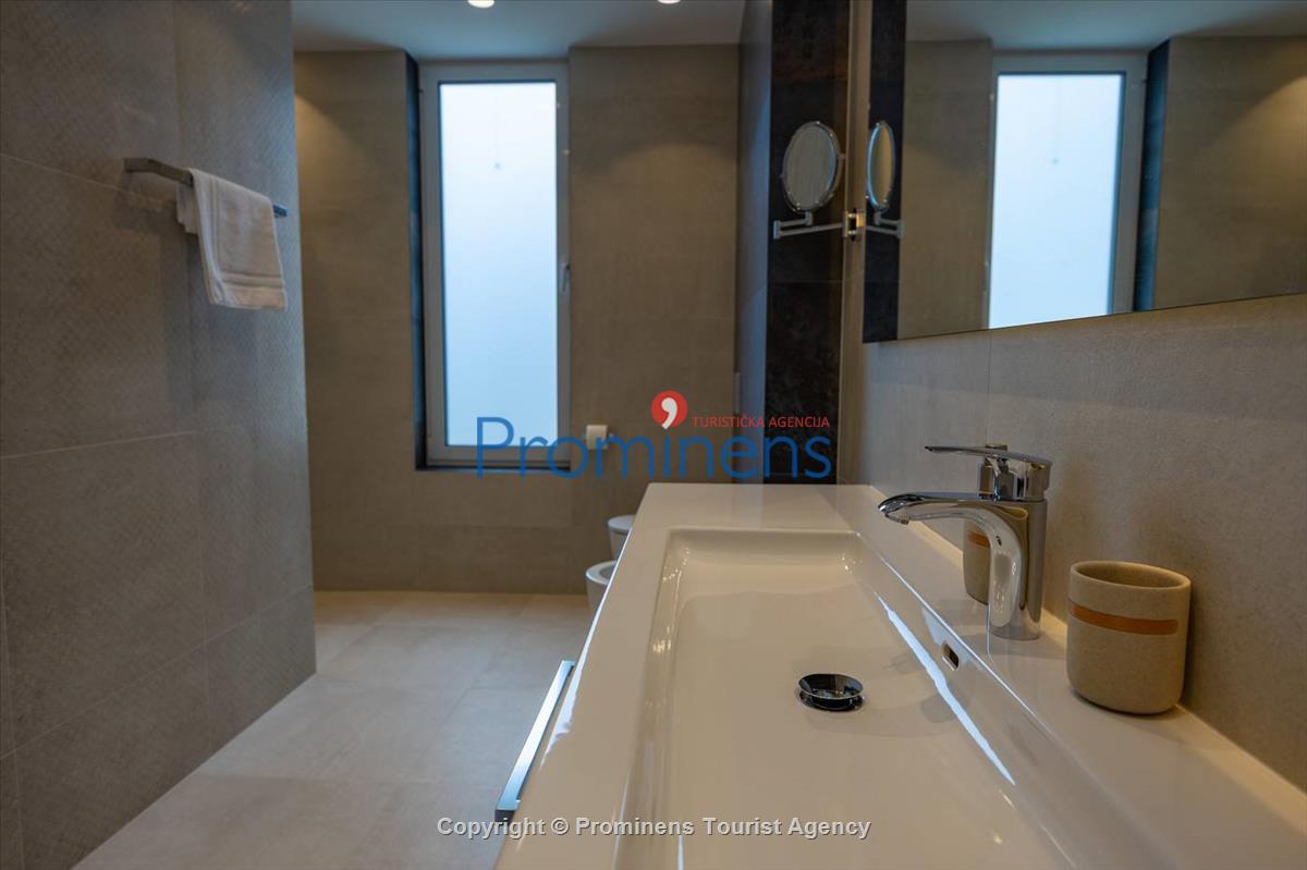 Luxury penthouse Sara Makarska