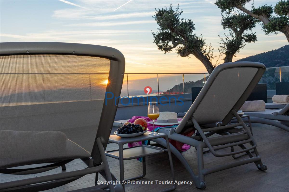 Luxury penthouse Sara Makarska