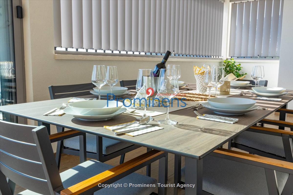 Luxury penthouse Sara Makarska