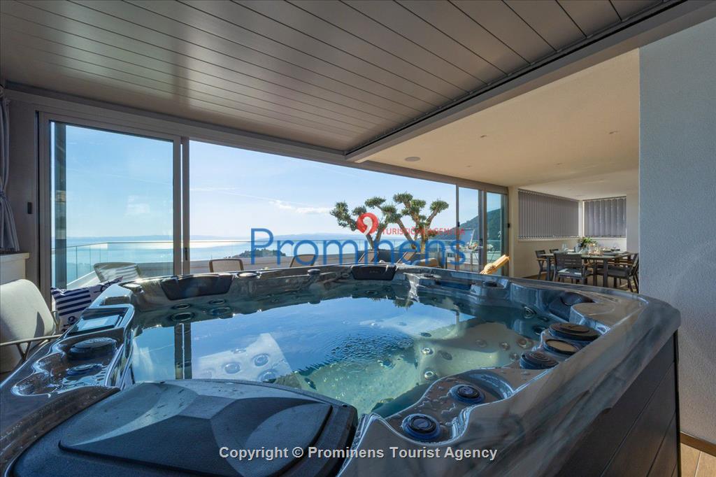 Luxury penthouse Sara Makarska