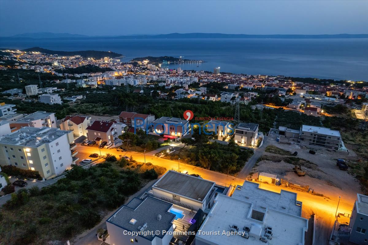 Villa Hota Makarska – Heated Pool, Hot Tub, Sauna, Gym, Sleeps 8