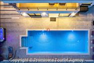 Villa Hota Makarska – Heated Pool, Hot Tub, Sauna, Gym, Sleeps 8