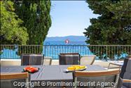 Beachfront Villa San't Antonio Podaca – 4 Bedrooms, 2 Families, Direct Sea Access, Makarska Riviera