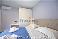 Beachfront Villa San't Antonio Podaca – 4 Bedrooms, 2 Families, Direct Sea Access, Makarska Riviera