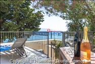 Beachfront Villa San't Antonio Podaca – 4 Bedrooms, 2 Families, Direct Sea Access, Makarska Riviera