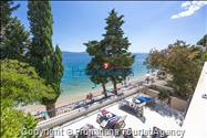 Beachfront Villa San't Antonio Podaca – 4 Bedrooms, 2 Families, Direct Sea Access, Makarska Riviera