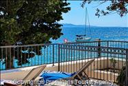 Beachfront Villa San't Antonio Podaca – 4 Bedrooms, 2 Families, Direct Sea Access, Makarska Riviera