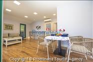 Beachfront Villa San't Antonio Podaca – 4 Bedrooms, 2 Families, Direct Sea Access, Makarska Riviera