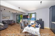 Beachfront Villa San't Antonio Podaca – 4 Bedrooms, 2 Families, Direct Sea Access, Makarska Riviera