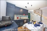 Beachfront Villa San't Antonio Podaca – 4 Bedrooms, 2 Families, Direct Sea Access, Makarska Riviera