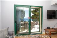 Beachfront Villa San't Antonio Podaca – 4 Bedrooms, 2 Families, Direct Sea Access, Makarska Riviera