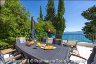 Beachfront Villa San't Antonio Podaca – 4 Bedrooms, 2 Families, Direct Sea Access, Makarska Riviera