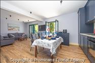 Beachfront Villa San't Antonio Podaca – 4 Bedrooms, 2 Families, Direct Sea Access, Makarska Riviera