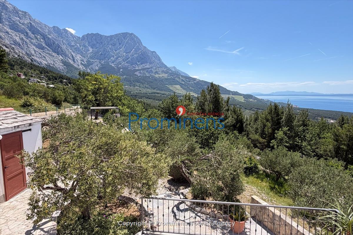 Holiday home Vista Mare with pool and sea view Baska Voda