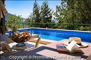 Holiday home Vista Mare with pool and sea view Baska Voda