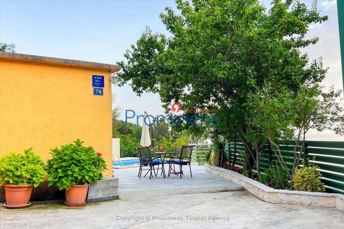 Ferienhaus Giran mit Pool und Meerblick in Bast, Makarska Riviera, Dalmatien - Kroatien Urlaub