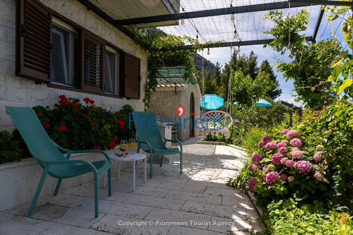 Villa Kety Makarska with pool
