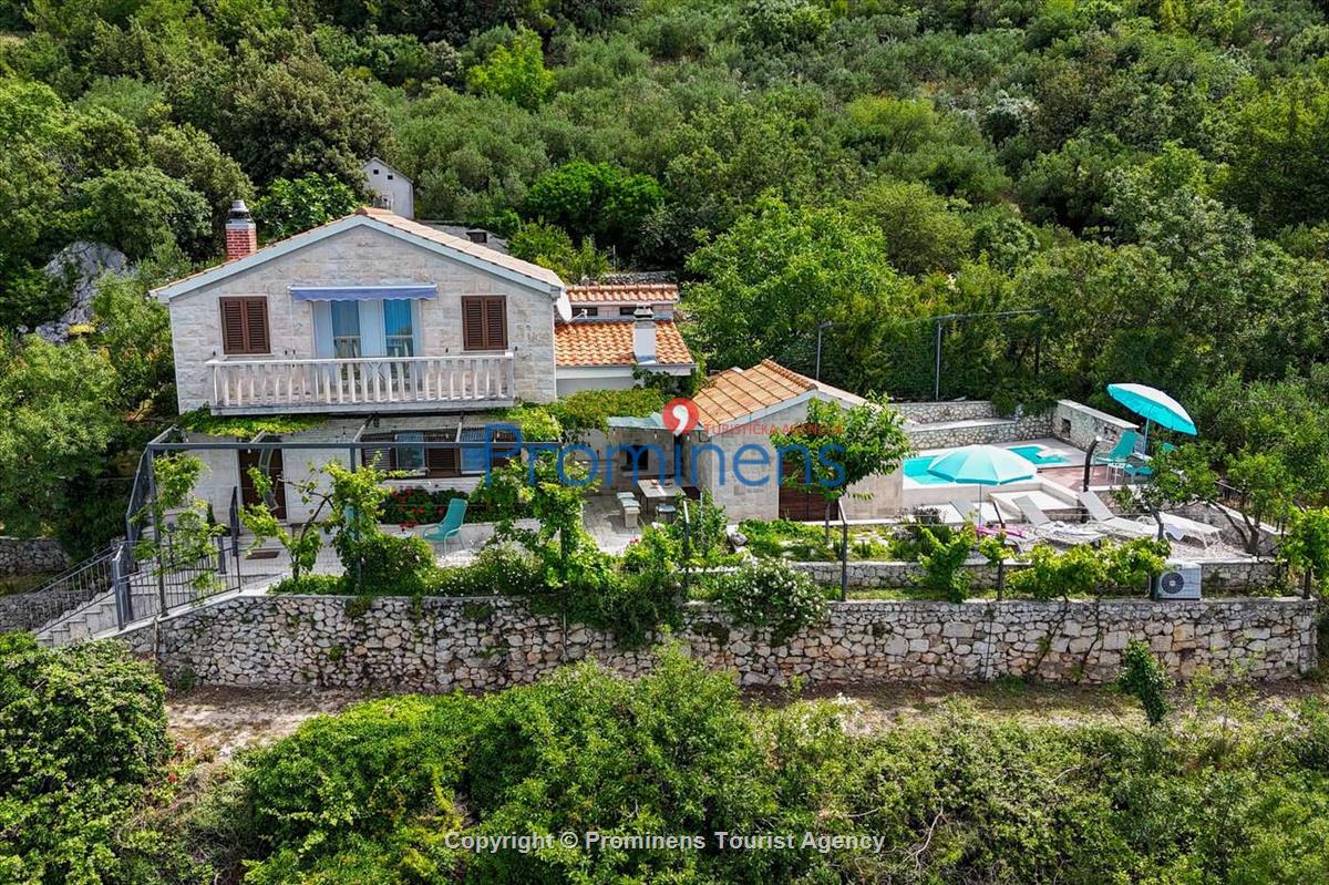 Villa Kety Makarska with pool