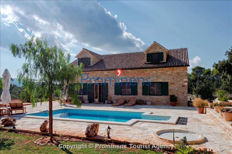 Luxury holiday rentals in Croatia